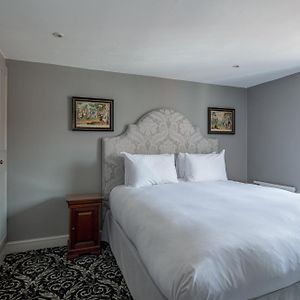 Deluxe Zimmer mit Kingsize-Bett