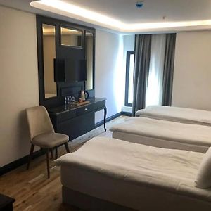 Dreibettzimmer