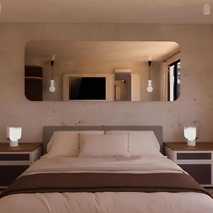 Standard Zimmer mit Kingsize-Bett
