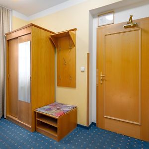 Dreibettzimmer