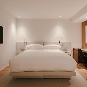 Standard Zimmer mit Kingsize-Bett