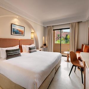 Superior Zimmer mit Kingsize-Bett