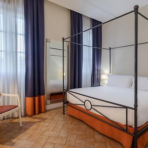 Superior Zimmer mit Kingsize-Bett
