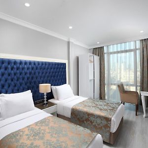 Standard Zimmer mit Kingsize-Bett
