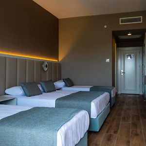 Standard Zimmer mit Kingsize-Bett