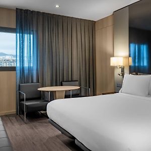 Standard Plus Zimmer mit Kingsize-Bett