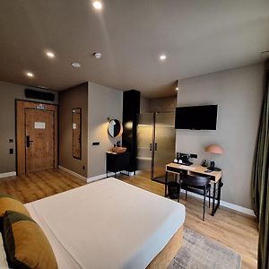 Deluxe Zimmer mit Kingsize-Bett