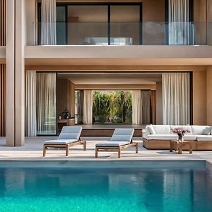 Superior Zimmer mit Schwimmbadblick