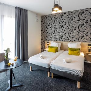 Zimmer mit zwei Einzelbetten