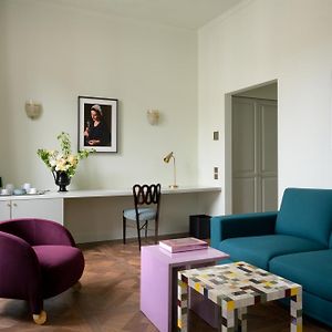 Deluxe Zimmer mit Kingsize-Bett