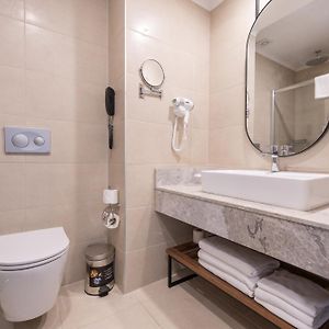 Standard Zimmer mit Kingsize-Bett