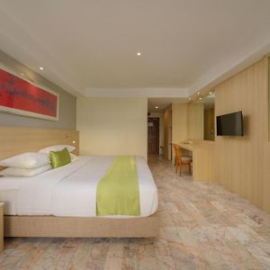 Deluxe Zimmer mit Kingsize-Bett
