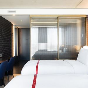 Zimmer mit zwei Einzelbetten