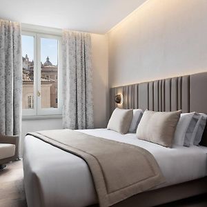Zimmer mit Kingsize-Bett