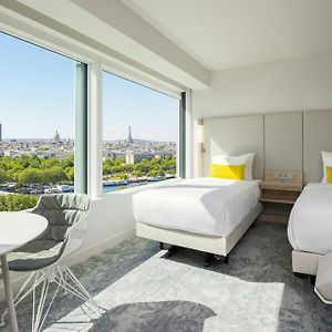 Eiffelturm Zimmer mit zwei Einzelbetten