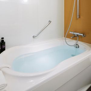 Standard Zimmer mit Kingsize-Bett