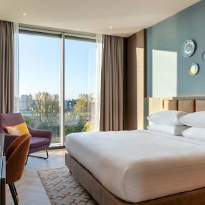 Deluxe Zimmer mit Kingsize-Bett