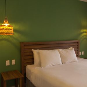 Standard Zimmer mit Kingsize-Bett