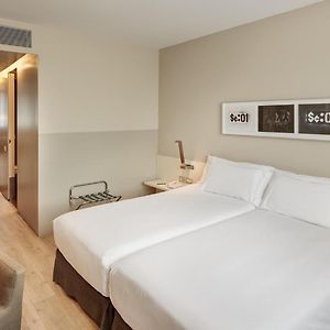 Zimmer mit zwei Einzelbetten