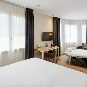 Superior Zimmer mit Kingsize-Bett