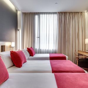 Zimmer mit zwei Einzelbetten