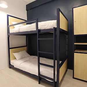 Zimmer mit zwei Einzelbetten