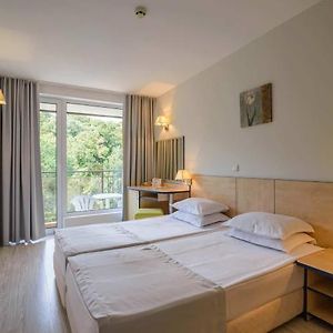 Economy Zimmer mit zwei Einzelbetten