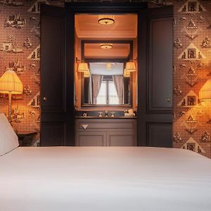 Superior Zimmer mit Kingsize-Bett