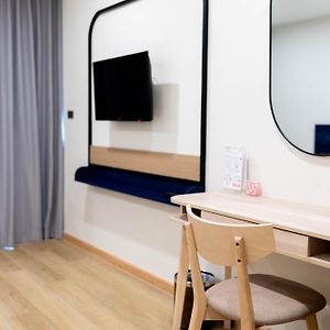 Deluxe Zimmer mit Kingsize-Bett