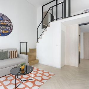 Premier Duplex Studio