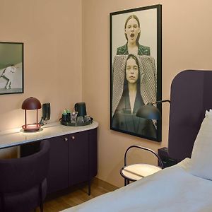 Zimmer mit Queensize-Bett