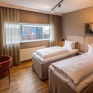 Standard Zimmer mit zwei Einzelbetten