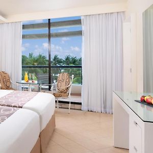 Grand Standard Zimmer