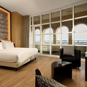 Deluxe Zimmer mit Kingsize-Bett