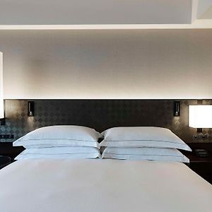 Deluxe Zimmer mit Kingsize-Bett