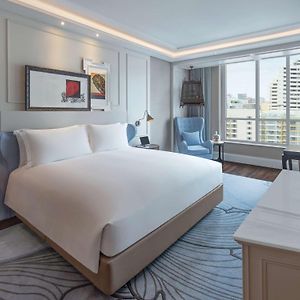 Luxus Zimmer mit Kingsize-Bett