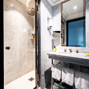 Prestige Zimmer mit Kingsize-Bett