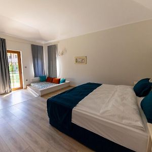 Deluxe Zimmer mit Kingsize-Bett