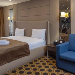 Familien-Zimmer mit Kingsize-Bett