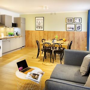 Zimmer mit 3 Zimmern
