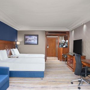 Deluxe Zimmer mit zwei Einzelbetten