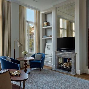 Grand Premier Zimmer mit Kingsize-Bett