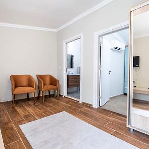 Standard Familien-Zimmer mit Kingsize-Bett