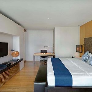 Grand Deluxe Zimmer mit Kingsize-Bett