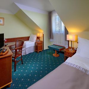 Standard Zimmer mit Kingsize-Bett