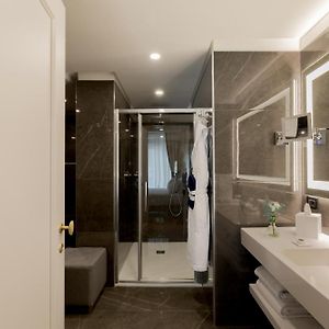 Deluxe Dreibettzimmer