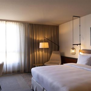 Standard Zimmer mit Kingsize-Bett