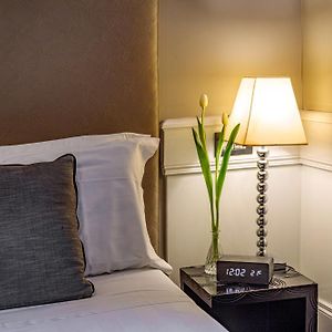 Classic Zimmer mit Kingsize-Bett