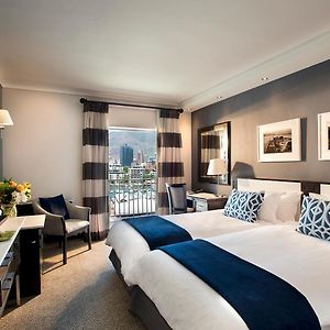Deluxe Zimmer mit zwei Einzelbetten
