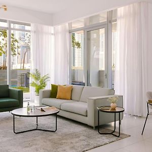Sonder By Marriott Bonvoy Downtown Towers Apartments